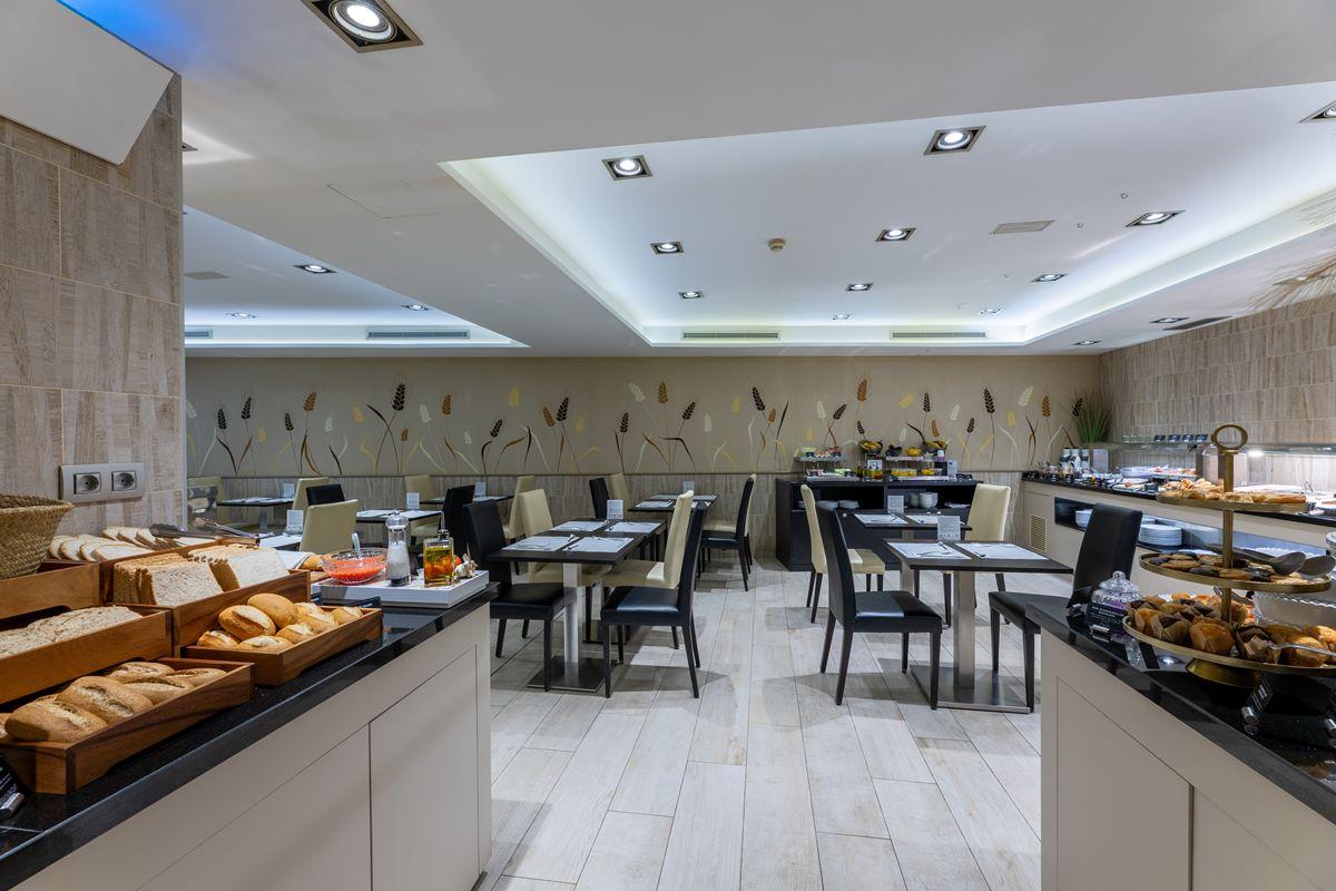 Hotel Lyon Барселона Екстериор снимка